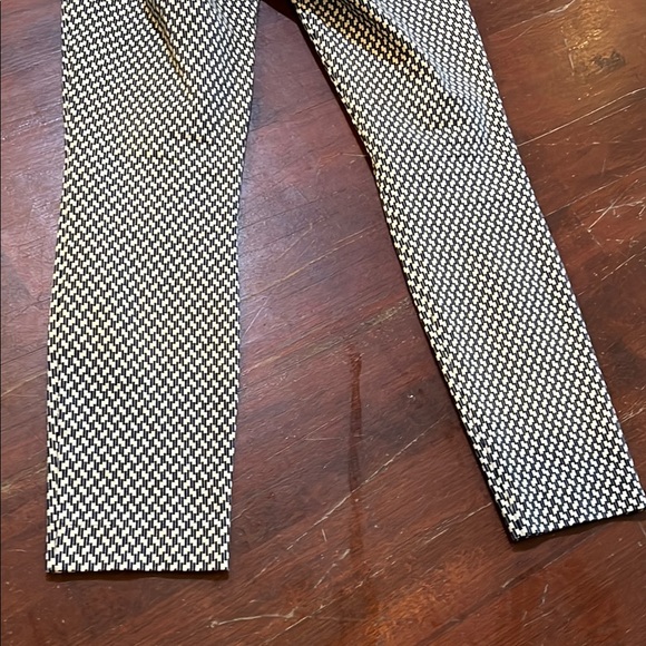 🌻3/$15🌻 GAP pants - Picture 7 of 8